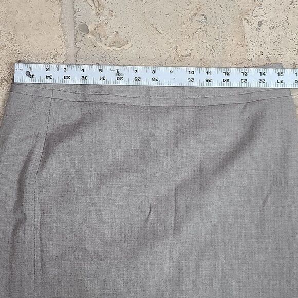 Banana Republic Tan 2PC Skirt Set, 4/10 - Picture 6 of 11